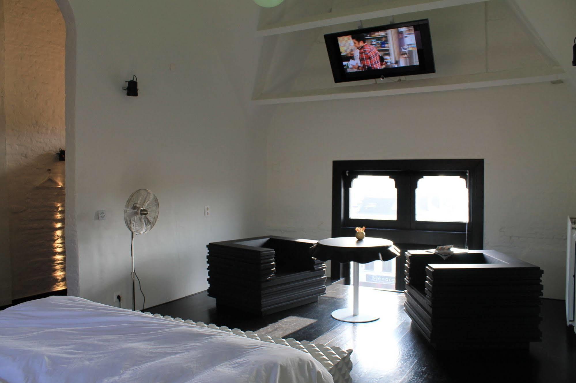 B&B Suites Feek Αμβέρσα Εξωτερικό φωτογραφία