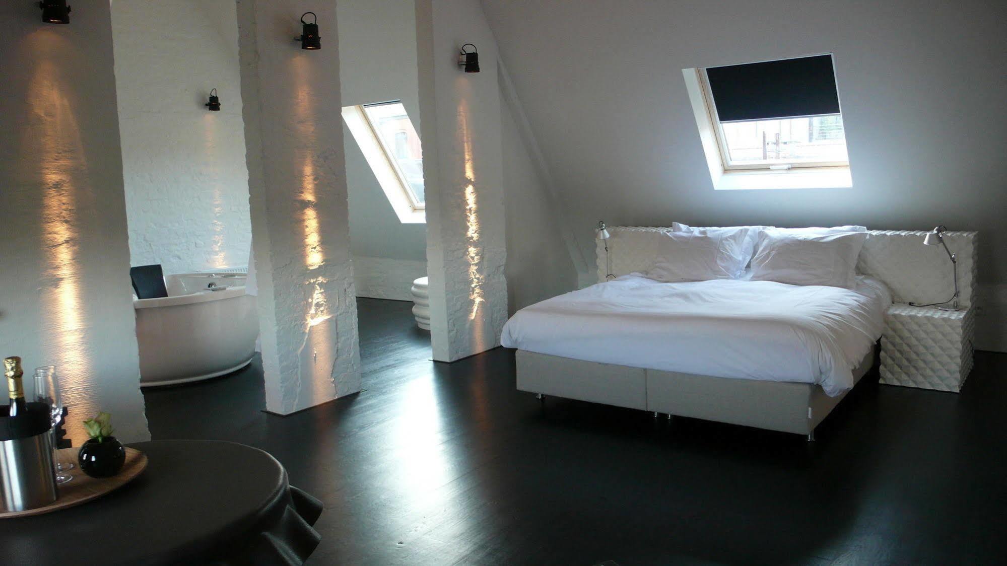 B&B Suites Feek Αμβέρσα Εξωτερικό φωτογραφία